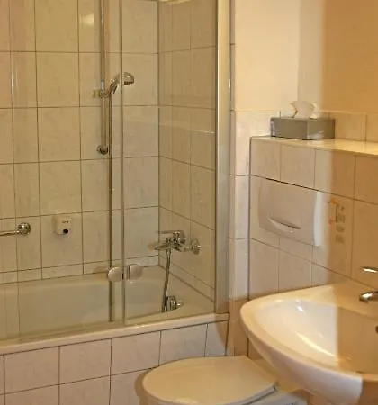 Deutsches Haus Am Fischlander Hafen 2* 欧巴德伍斯图