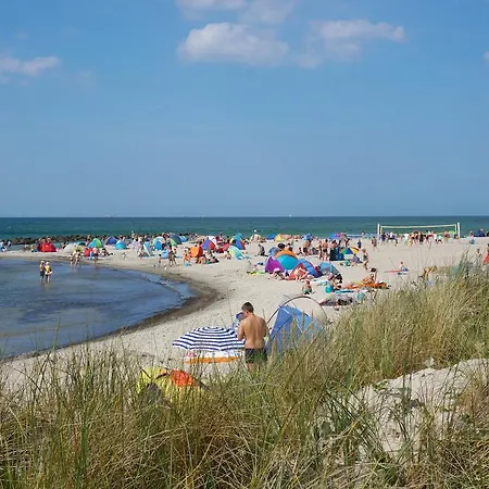 Deutsches Haus Am Fischlander Hafen 2* 부스트로우