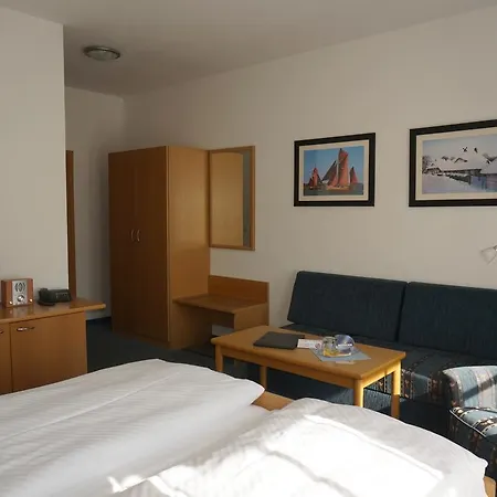 Deutsches Haus Am Fischlander Hafen 부스트로우