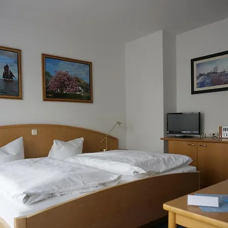 Deutsches Haus Am Fischlander Hafen